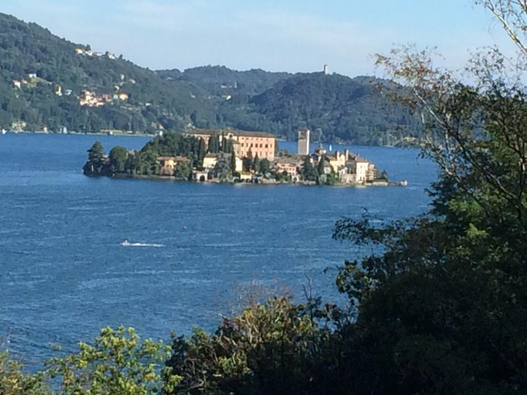 Appartamento Ginetta Madonna Del Sasso Esterno foto
